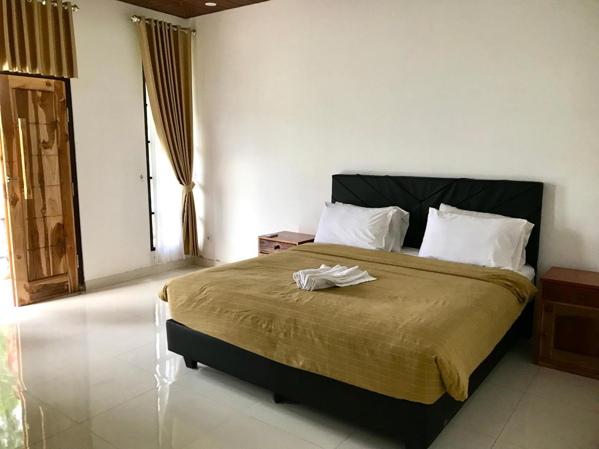 Pohon Purba Resort & Restaurant Labuhan Pandan Exteriör bild