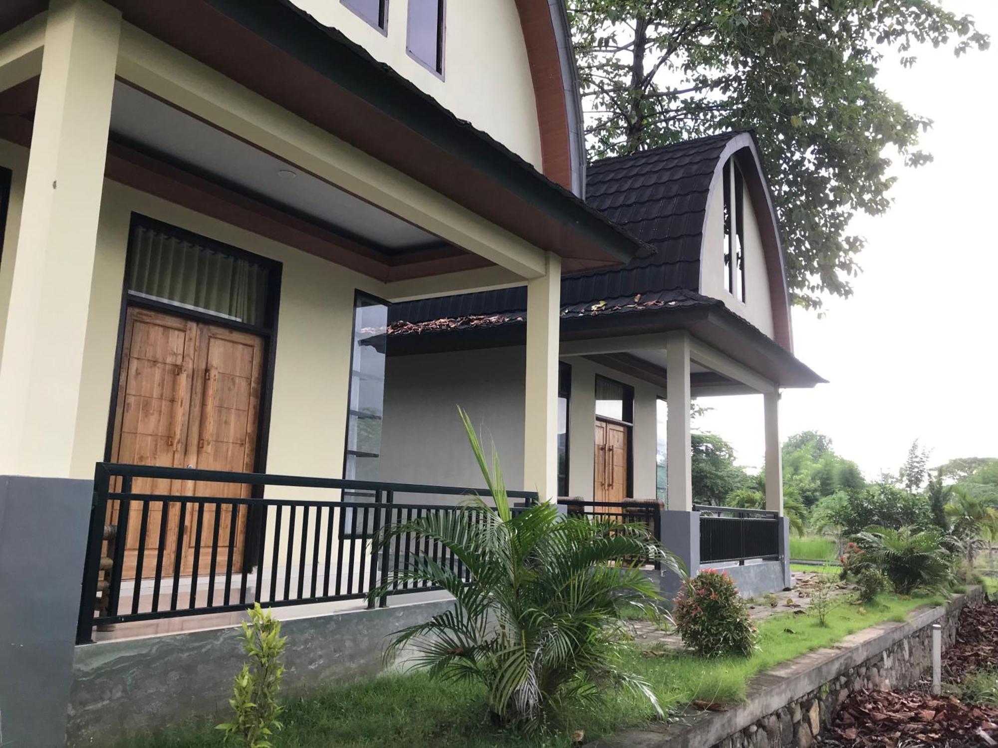 Pohon Purba Resort & Restaurant Labuhan Pandan Exteriör bild