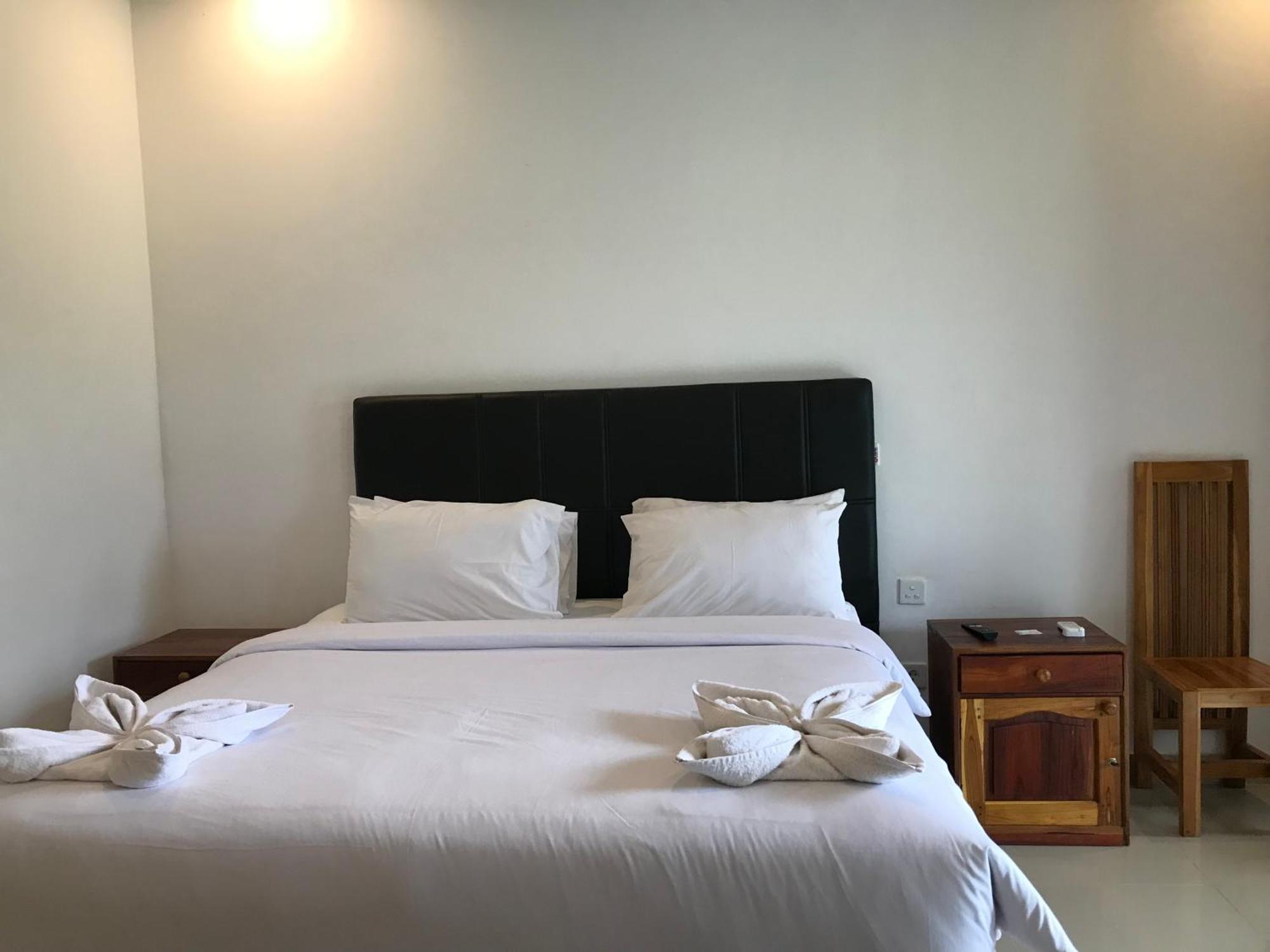 Pohon Purba Resort & Restaurant Labuhan Pandan Exteriör bild